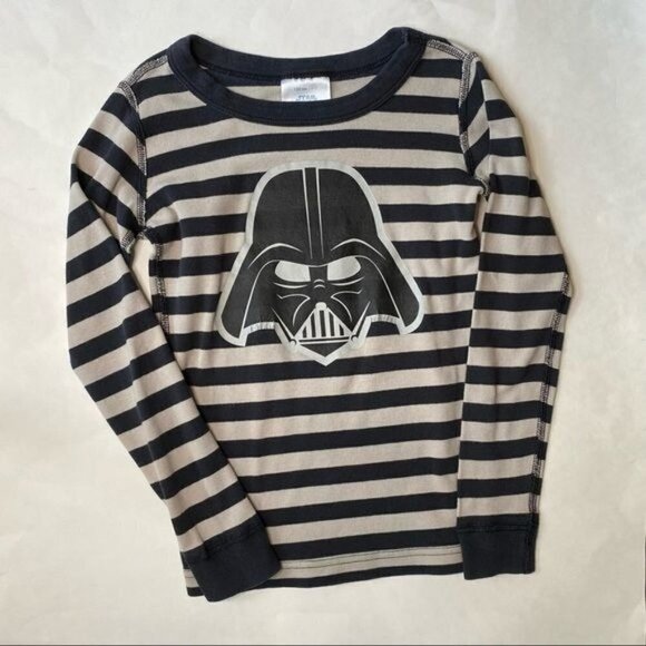 Hanna Andersson Star Wars Darth Vader Pajama Top 6-7 - Picture 1 of 8